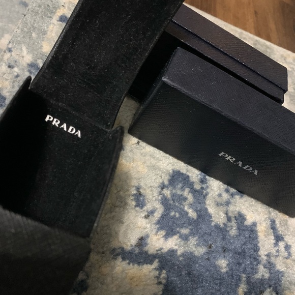 Prada Glasses - Picture 3 of 6